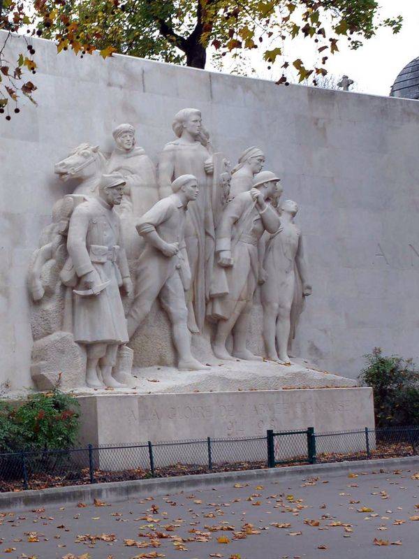 Monument to the glory of the French army
