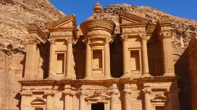 Discover the city of Petra