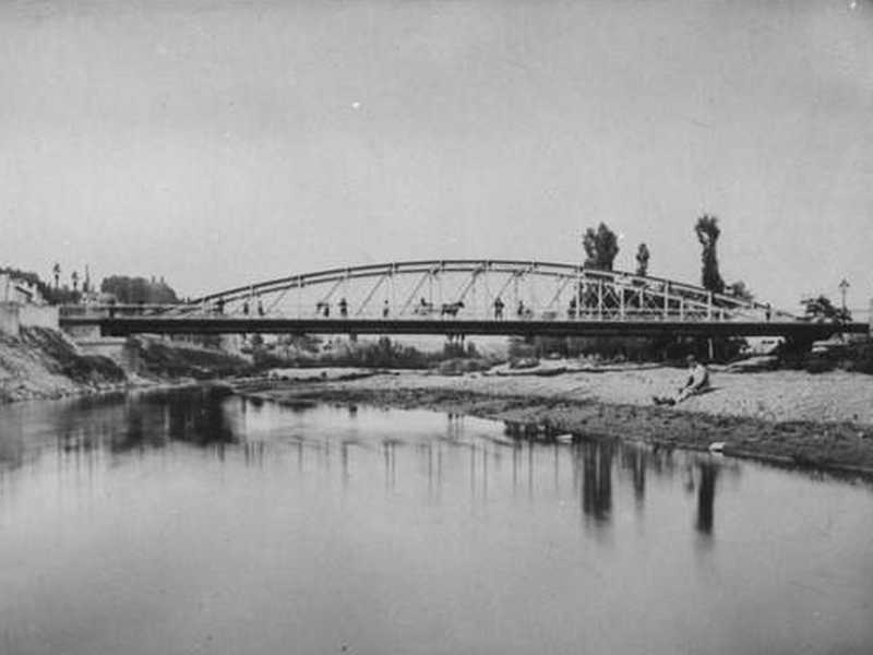 Bridge at Montélimar