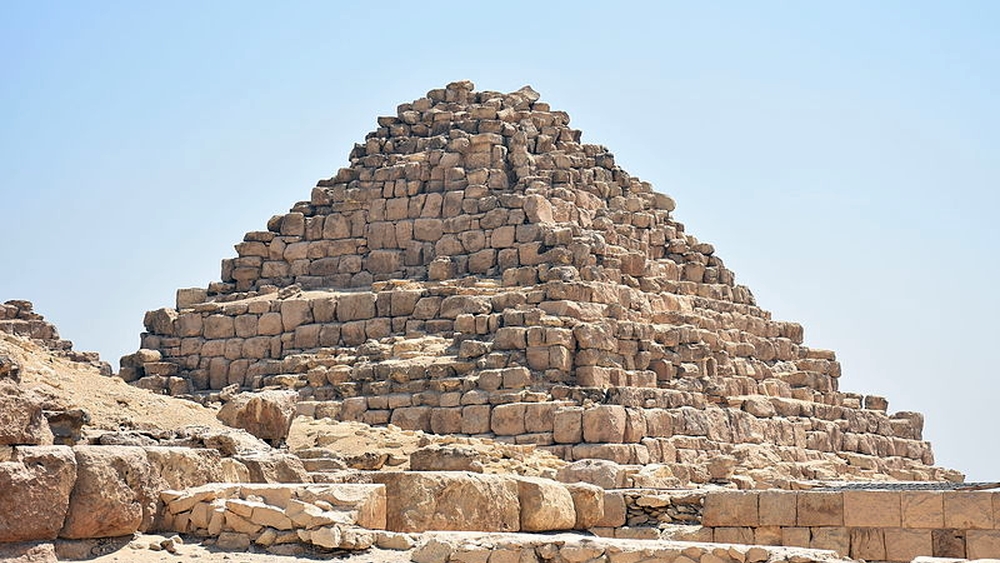 Pyramid of Hétépherès