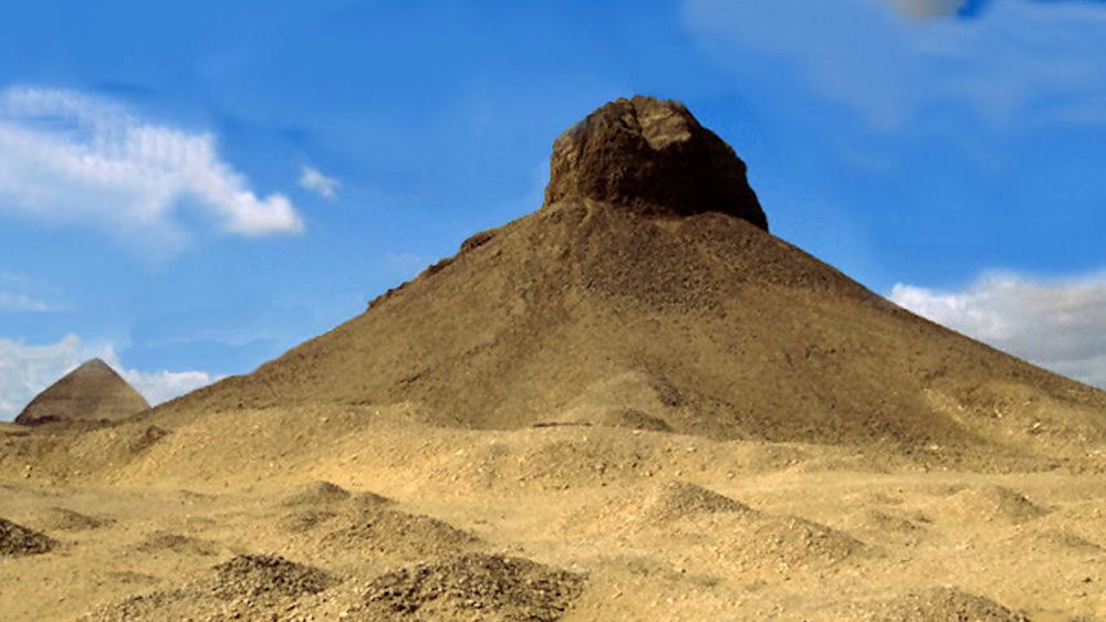 Pyramid of Amenemhat II