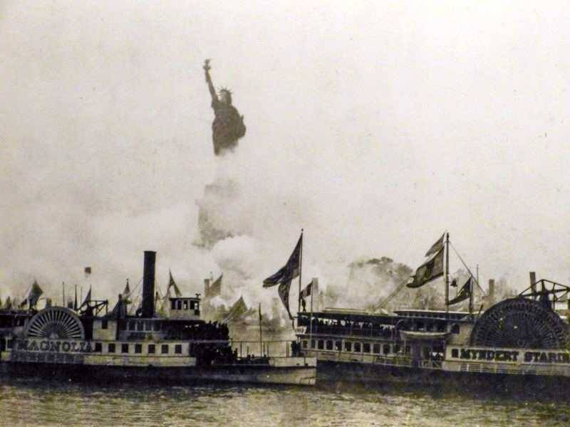 Inauguration of the statue of Liberty