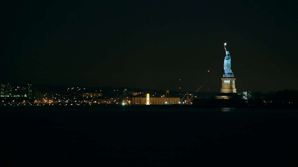 The statue of Liberty by night