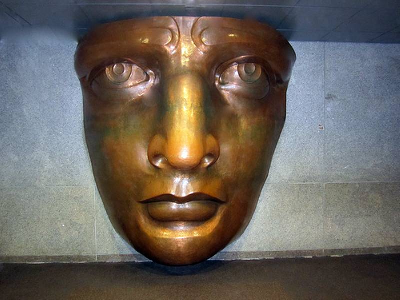 The face of the statue, in the museum