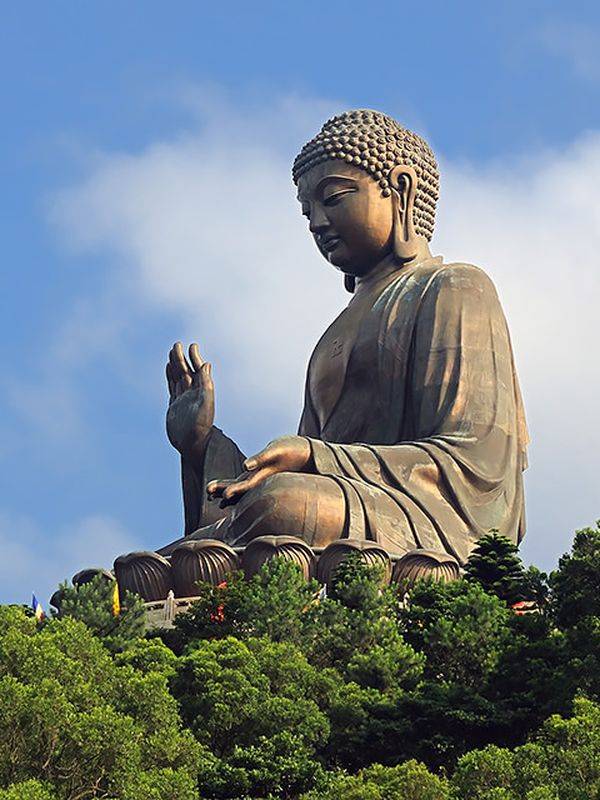 Tian Tan Buddha