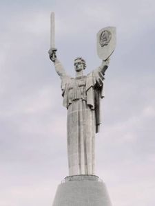 Statue of the Mother-Fatherland