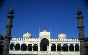 The Moti Masjid