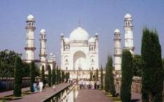 The Bibi-Ka-Maqbara