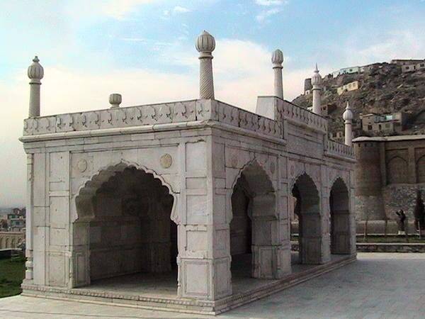 Tomb of Bâbur