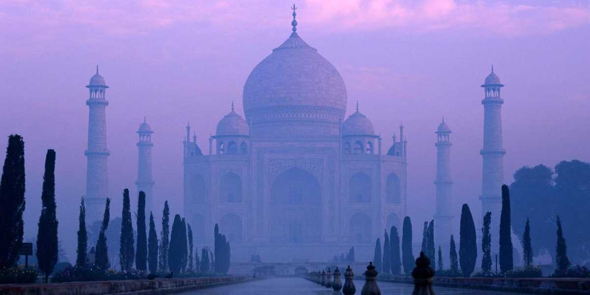 The Taj Mahal at dusk