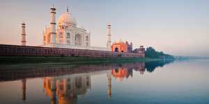 The mausoleum and the Yamuna